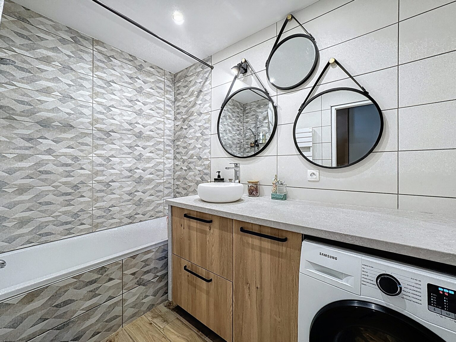 Appartement 3 pièces - 73.07 m² - La Roche-sur-Foron - Agence Faucigny Immobilier Saint Pierre en Faucigny - Alexandre Barril