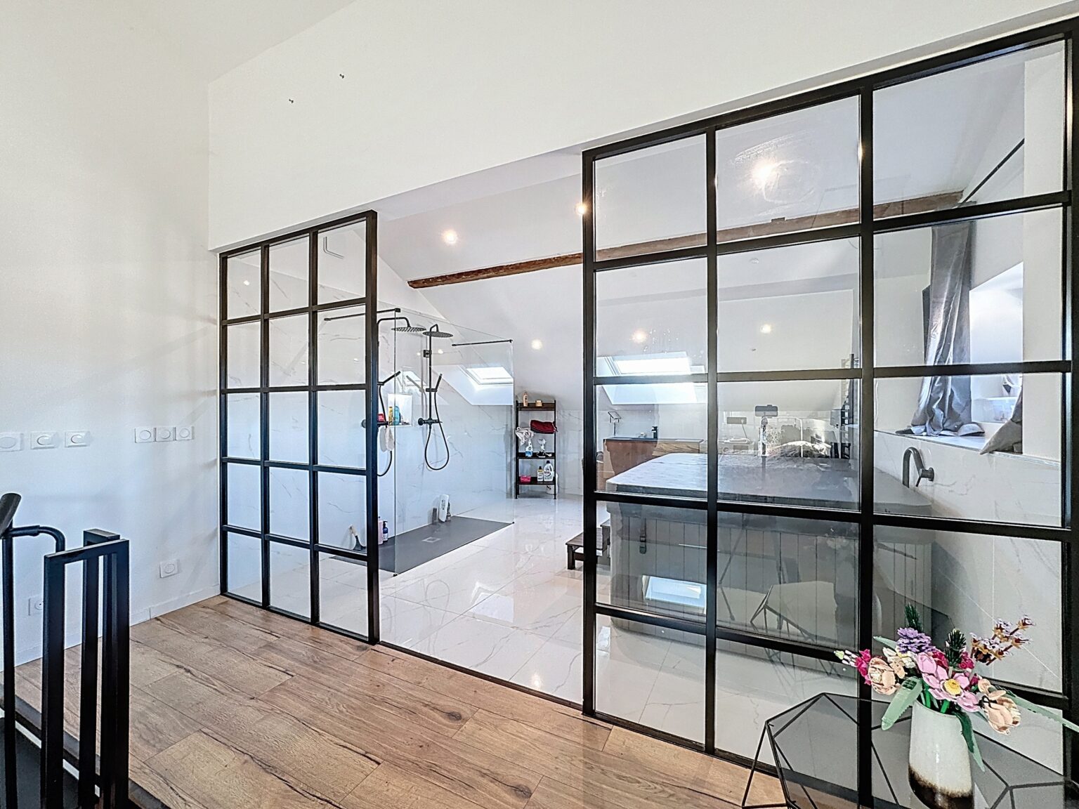 Appartement 2 pièces - 77.53 m² - Saint-Pierre-en-Faucigny - Agence Faucigny Immobilier Saint Pierre en Faucigny - Alexandre Barril