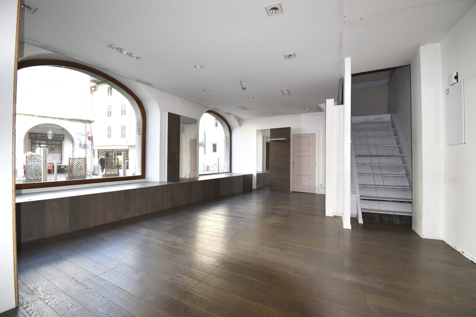 Immeuble 5 pièces - 197.36 m² - La Roche-sur-Foron - Agence Faucigny Immobilier Saint Pierre en Faucigny - Alexandre Barril