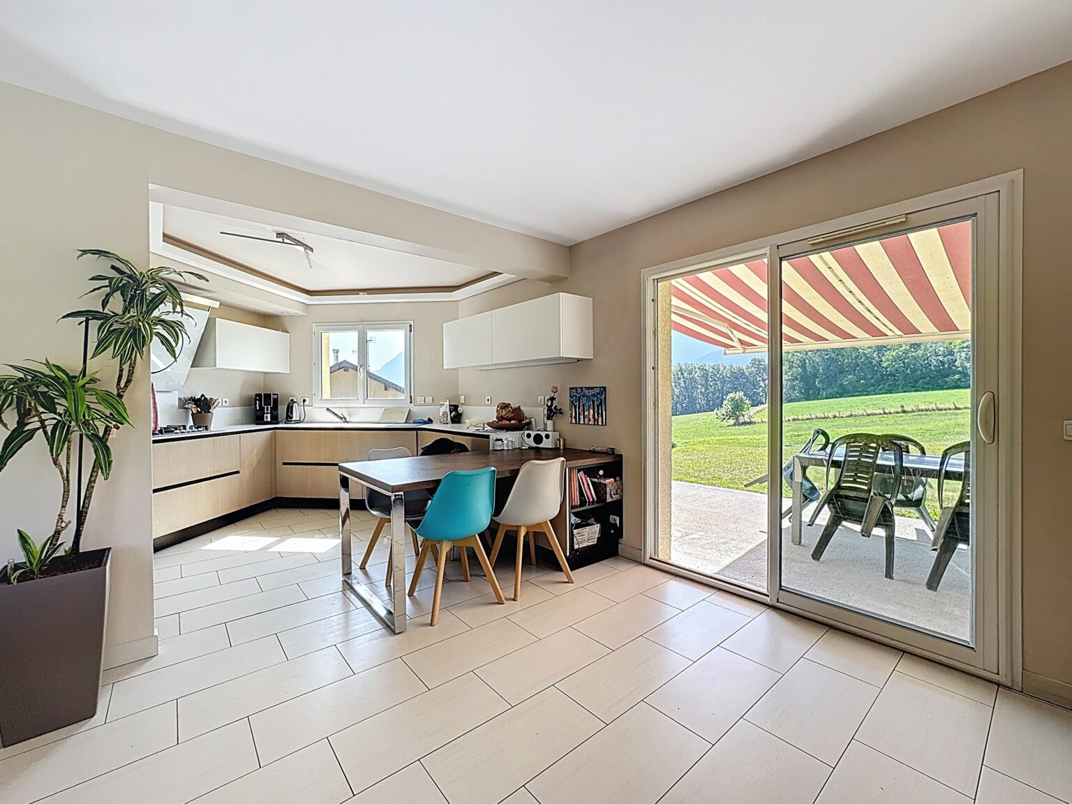 Maison 5 pièces - 137.2 m² - Etaux - Agence Faucigny Immobilier Saint Pierre en Faucigny - Alexandre Barril